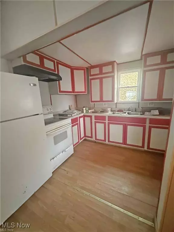 3411 ZETA ST, Weirton, WV 26062