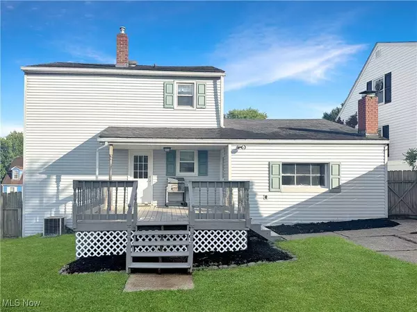 1209 Courtland RD, Weirton, WV 26062