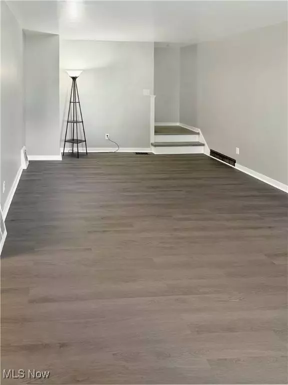 1209 Courtland RD, Weirton, WV 26062