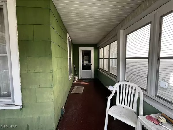 4043 Washington St, Weirton, WV 26062