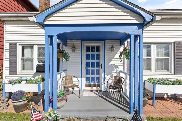 810 Second AVE, New Cumberland, WV 26047