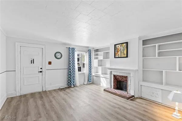 810 Second AVE, New Cumberland, WV 26047