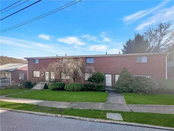 209 Elmer Ave, Weirton, WV 26062