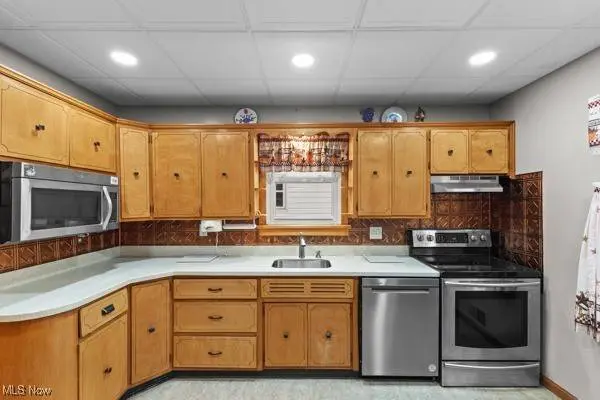 3521 Lindberg Way, Weirton, WV 26062