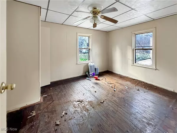 2957 Elm, Weirton, WV 26062