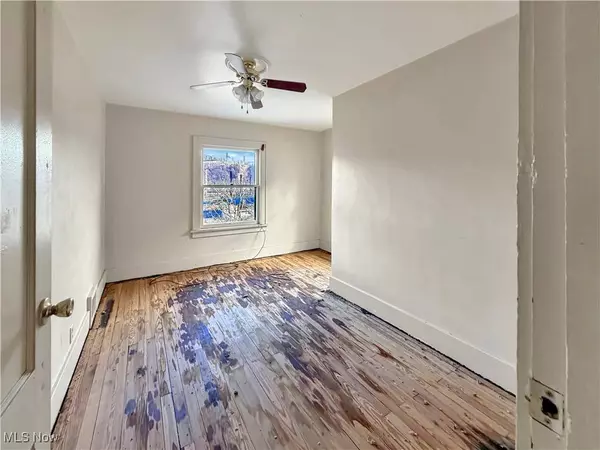 2957 Elm, Weirton, WV 26062