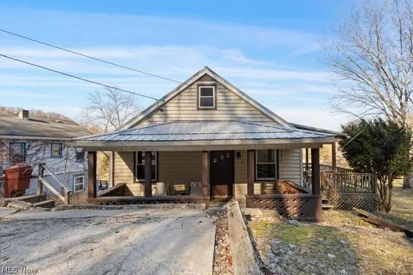 163 WALL STREET, Weirton, WV 26062