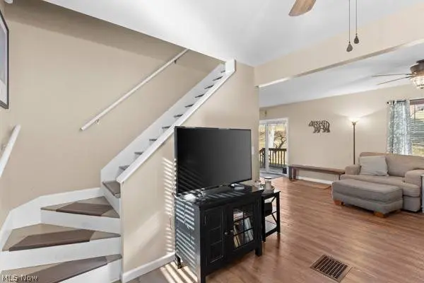 35 Lyle RD, Wheeling, WV 26003