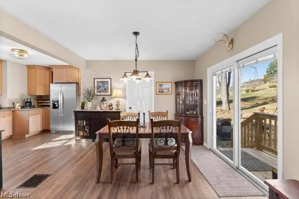 35 Lyle RD, Wheeling, WV 26003