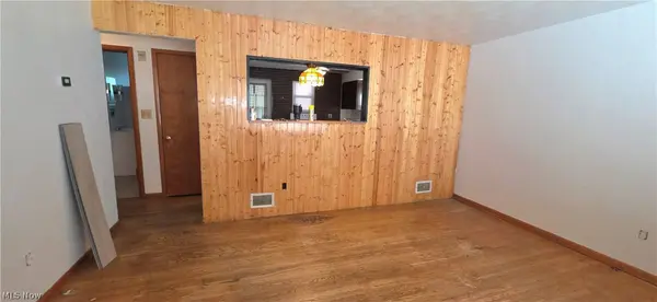 146 N 21st ST, Weirton, WV 26062