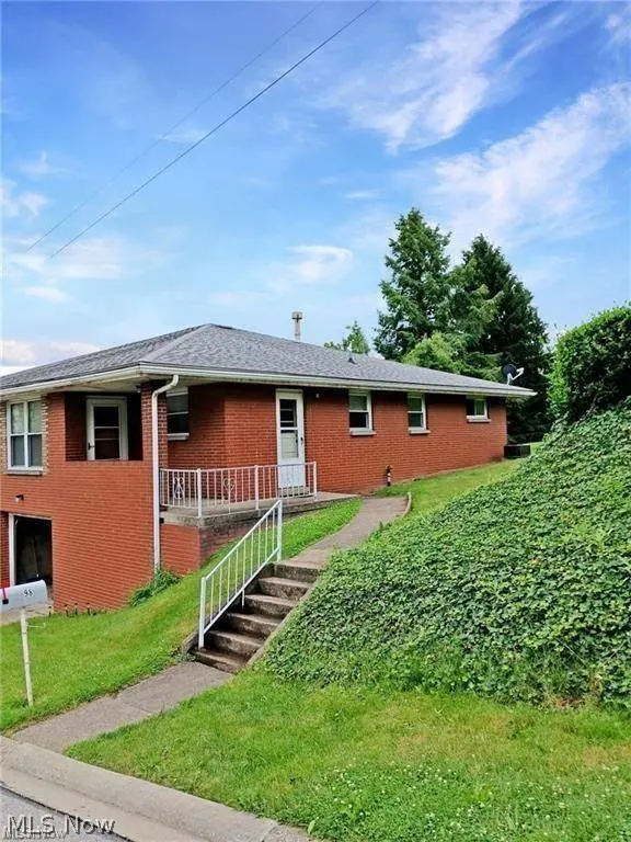 100 Summers ST, Weirton, WV 26062