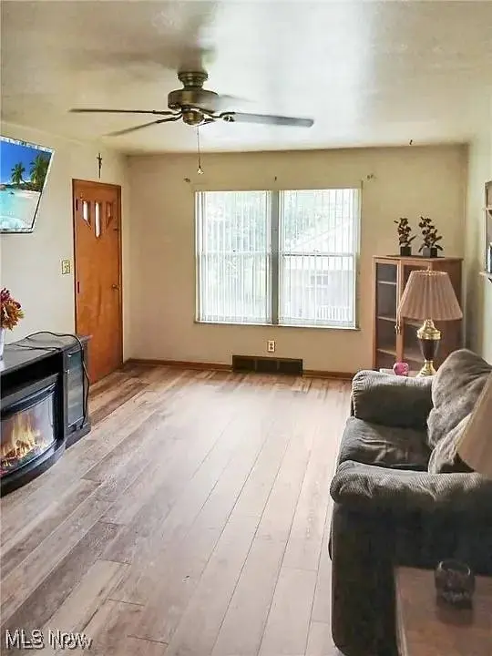 98 Summers ST, Weirton, WV 26062