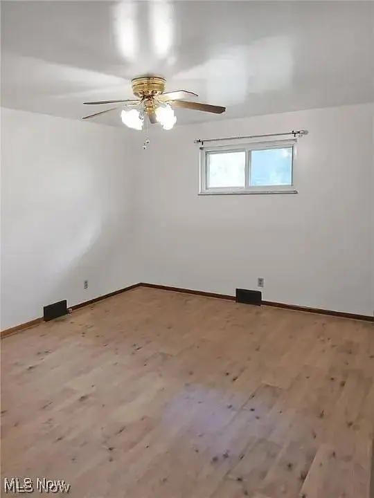 98 Summers ST, Weirton, WV 26062