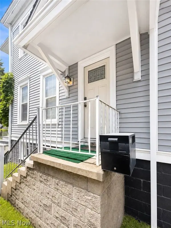 3409 Chapline ST #B, Wheeling, WV 26003