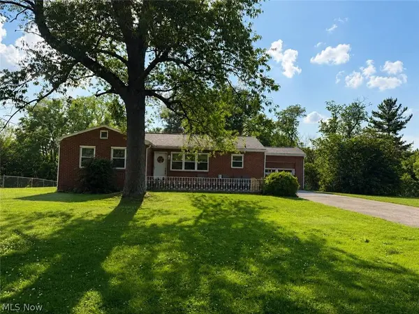200 Hillcrest, Wellsburg, WV 26070