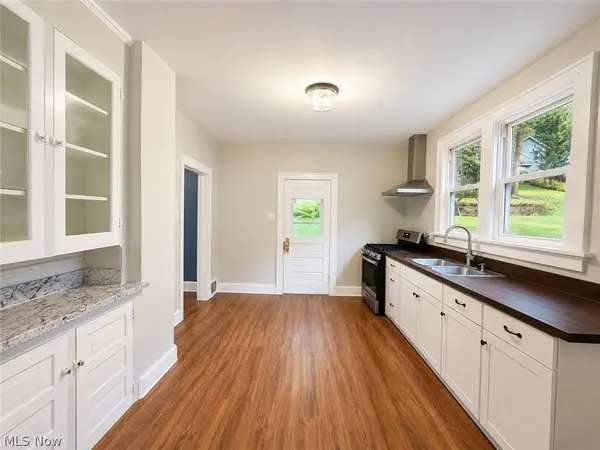 3733 Orchard ST, Weirton, WV 26062