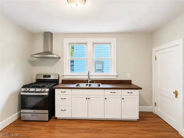 3733 Orchard ST, Weirton, WV 26062