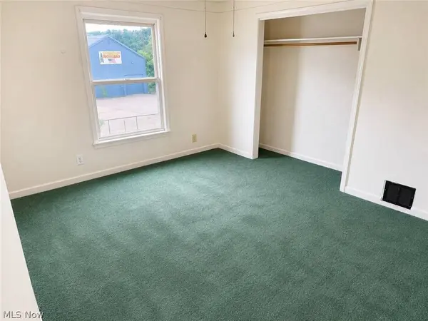 433 Cove RD, Weirton, WV 26062