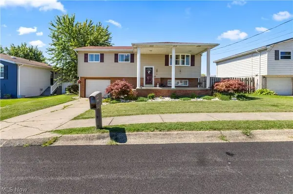 118 Arena DR, Weirton, WV 26062