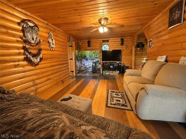 2193 McCord Hill RD, Wellsburg, WV 26070