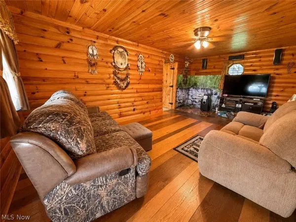 2193 McCord Hill RD, Wellsburg, WV 26070