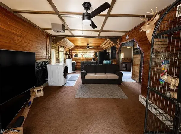 59 Elks RD, Wellsburg, WV 26070