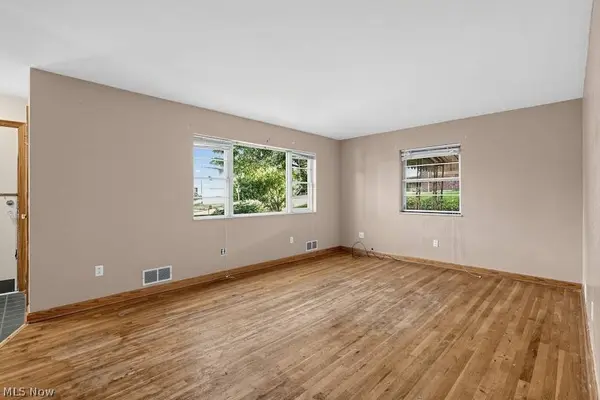 246 Wayne AVE, Weirton, WV 26062