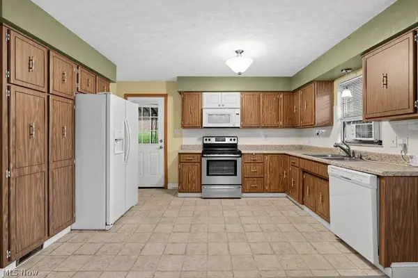 246 Wayne AVE, Weirton, WV 26062