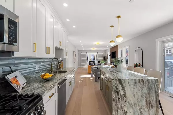 22 Berkley Rd #1, Hull, MA 02045