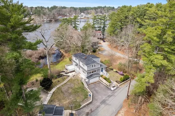 80 Suomi Rd, Pembroke, MA 02359