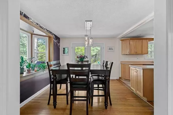 50 Indian Pond Rd, Kingston, MA 02364