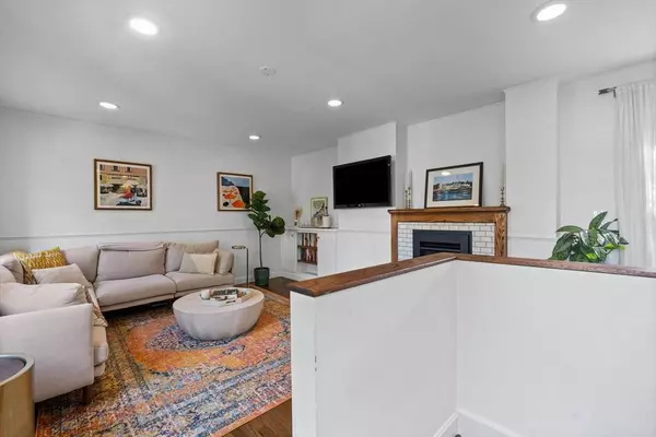 3 Short Street Pl, Boston, MA 02129