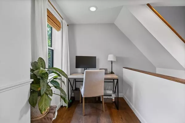 3 Short Street Pl, Boston, MA 02129