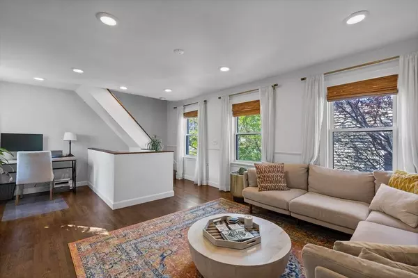 3 Short Street Pl, Boston, MA 02129