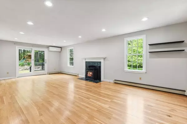 116 Elmer St, Pembroke, MA 02359