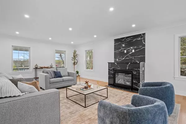 6 Grace Dr, Cohasset, MA 02025