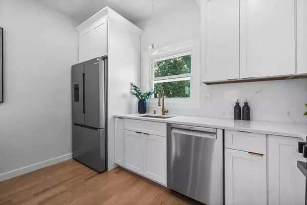 12 Sewall Ave #2B, Winthrop, MA 02152