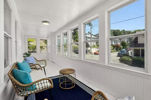 28 Raymond St, Medford, MA 02155