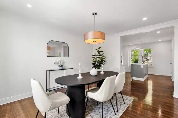 28 Raymond St, Medford, MA 02155