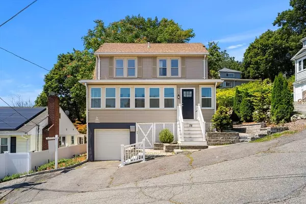 28 Raymond St, Medford, MA 02155