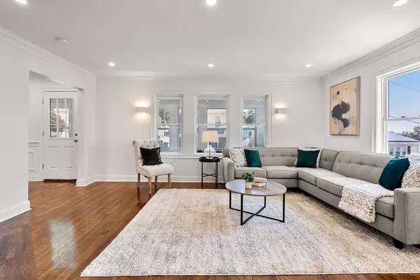 28 Raymond St, Medford, MA 02155