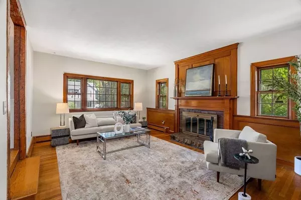 14 Harvard St Ext, Woburn, MA 01801