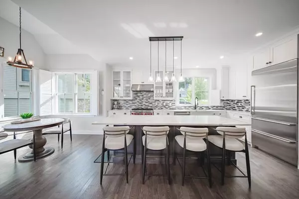 69 Wolcott Woods Lane #69, Milton, MA 02186