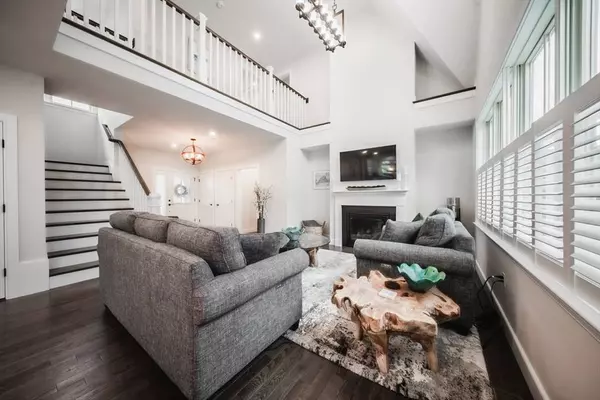 69 Wolcott Woods Lane #69, Milton, MA 02186