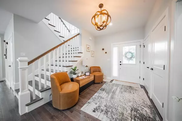 69 Wolcott Woods Lane #69, Milton, MA 02186