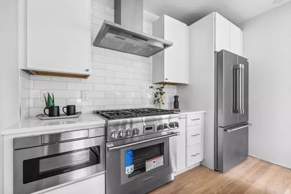 198 Bowen #1, Boston, MA 02127