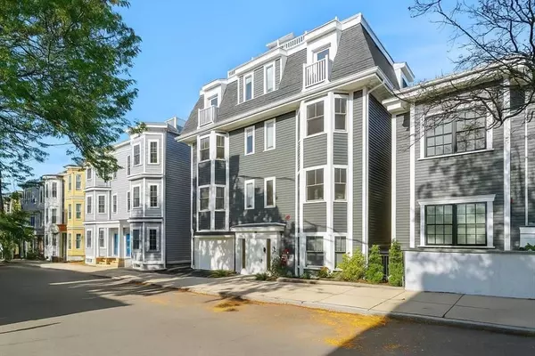 106 Webster #PH1, Boston, MA 02128