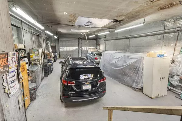 1234 Dorchester Ave, Boston, MA 02125