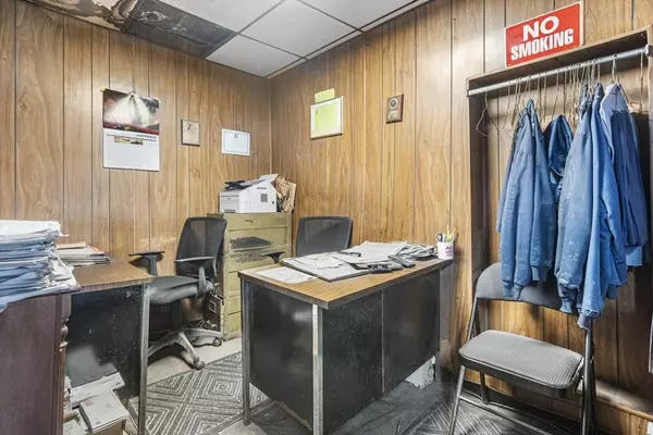 1234 Dorchester Ave, Boston, MA 02125