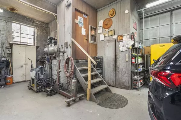 1234 Dorchester Ave, Boston, MA 02125